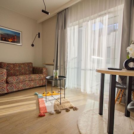 Inpoint Apartments G11 Near Old Town & Kazimierz District & Parking Option Krakau Exterior foto