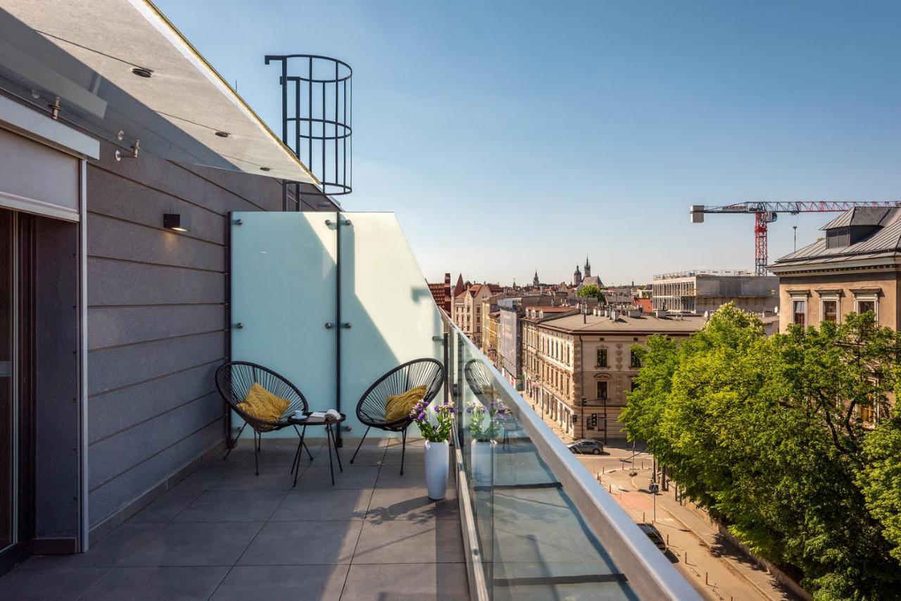 Inpoint Apartments G11 Near Old Town & Kazimierz District & Parking Option Krakau Exterior foto