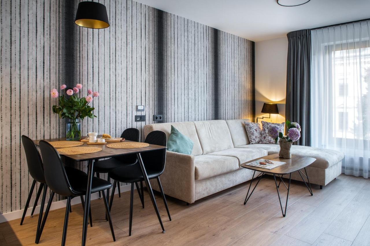 Inpoint Apartments G11 Near Old Town & Kazimierz District & Parking Option Krakau Exterior foto