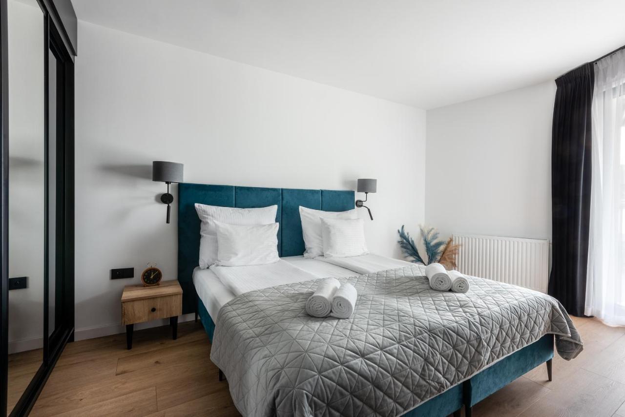 Inpoint Apartments G11 Near Old Town & Kazimierz District & Parking Option Krakau Exterior foto