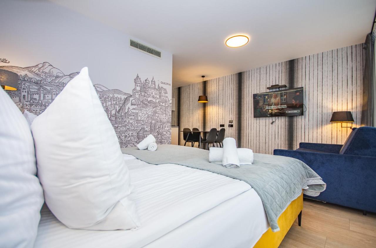 Inpoint Apartments G11 Near Old Town & Kazimierz District & Parking Option Krakau Exterior foto